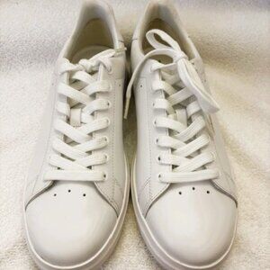 Tory Burch Howell Court white on white leather sneakers NWOT Size 8